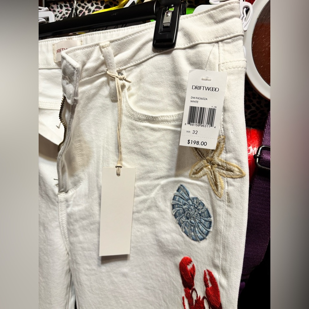 DRIFTWOOD White Pants with Nautical Embroidery - Picture 6 of 10